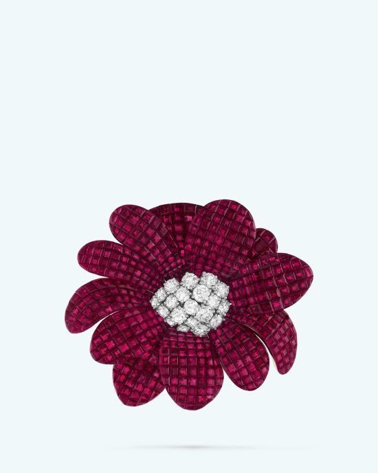 Cadix clip, White gold, platinum, rose gold, Traditional Mystery Set rubies, diamonds, Flowers collection, cover, Van Cleef & Arpels