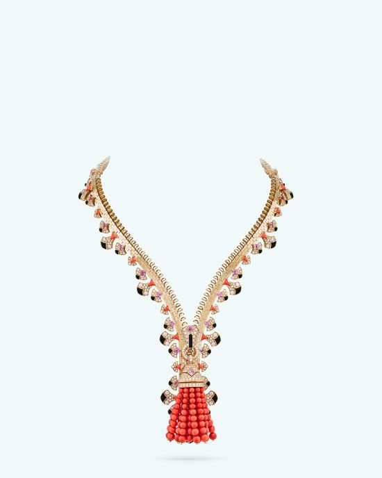 Zip Antique Eventails necklace transformable into a bracelet, yellow gold, pink sapphires, onyx, coral, diamonds, Private collection, Zip collection, cover, Van Cleef & Arpels