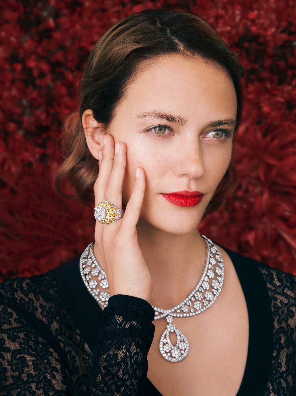 Snowflake collerette necklace with detachable pendant, Platinum, white gold, diamonds, Snowflake collection, Soleil de diamants ring, White gold, one cushion-cut DIF type 2A diamond of 12.03 carats, yellow and white diamonds, Pierres de caractère collection, Van Cleef & Arpels